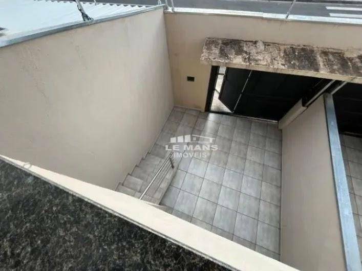 Casa para alugar com 3 quartos, 70m² - Foto 17
