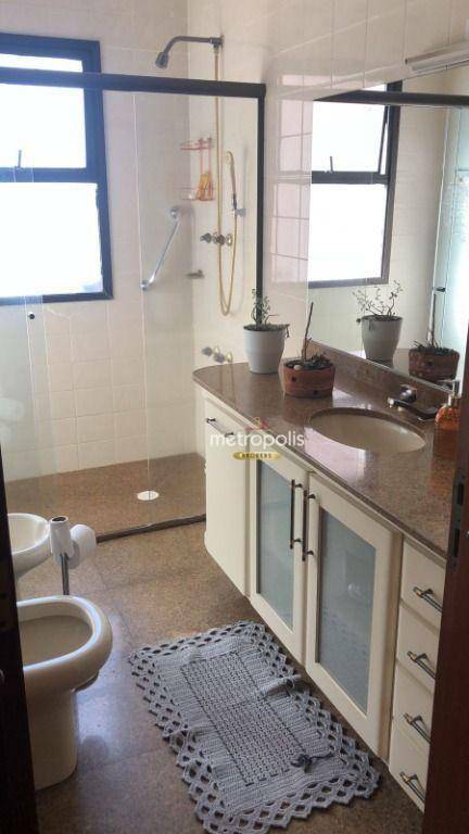 Apartamento à venda com 3 quartos, 170m² - Foto 17