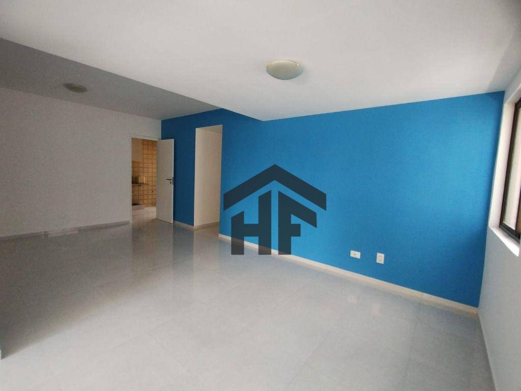 Apartamento à venda com 3 quartos, 118m² - Foto 4