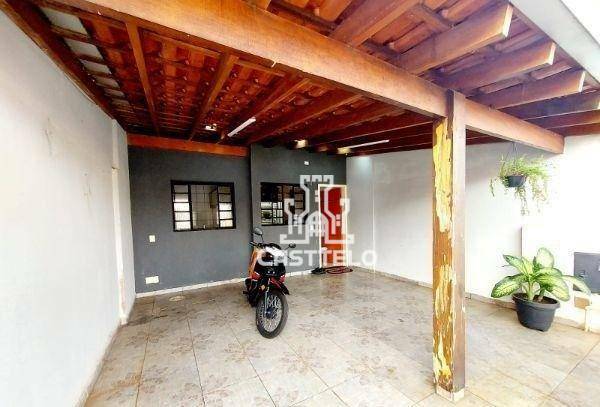 Casa à venda com 3 quartos, 110m² - Foto 2