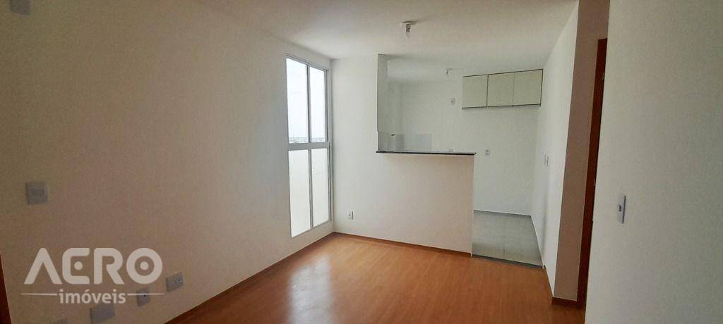 Apartamento à venda com 2 quartos, 45m² - Foto 1