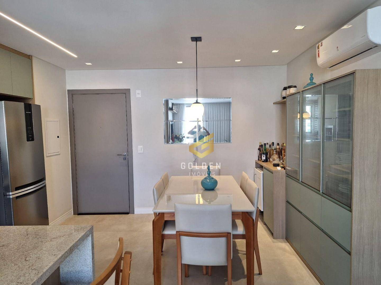 Apartamento à venda com 2 quartos, 65m² - Foto 3