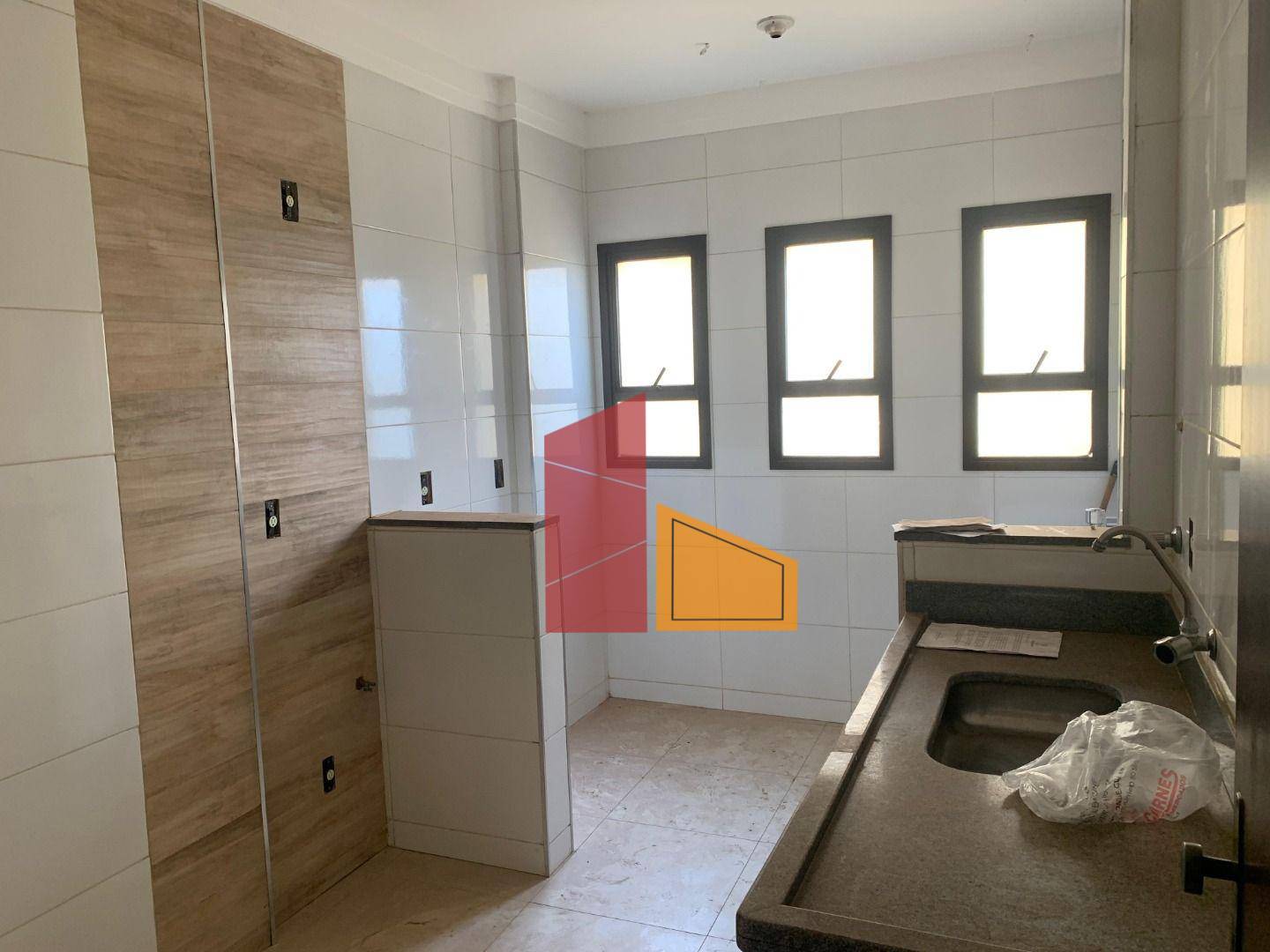 Apartamento à venda com 3 quartos, 102m² - Foto 6