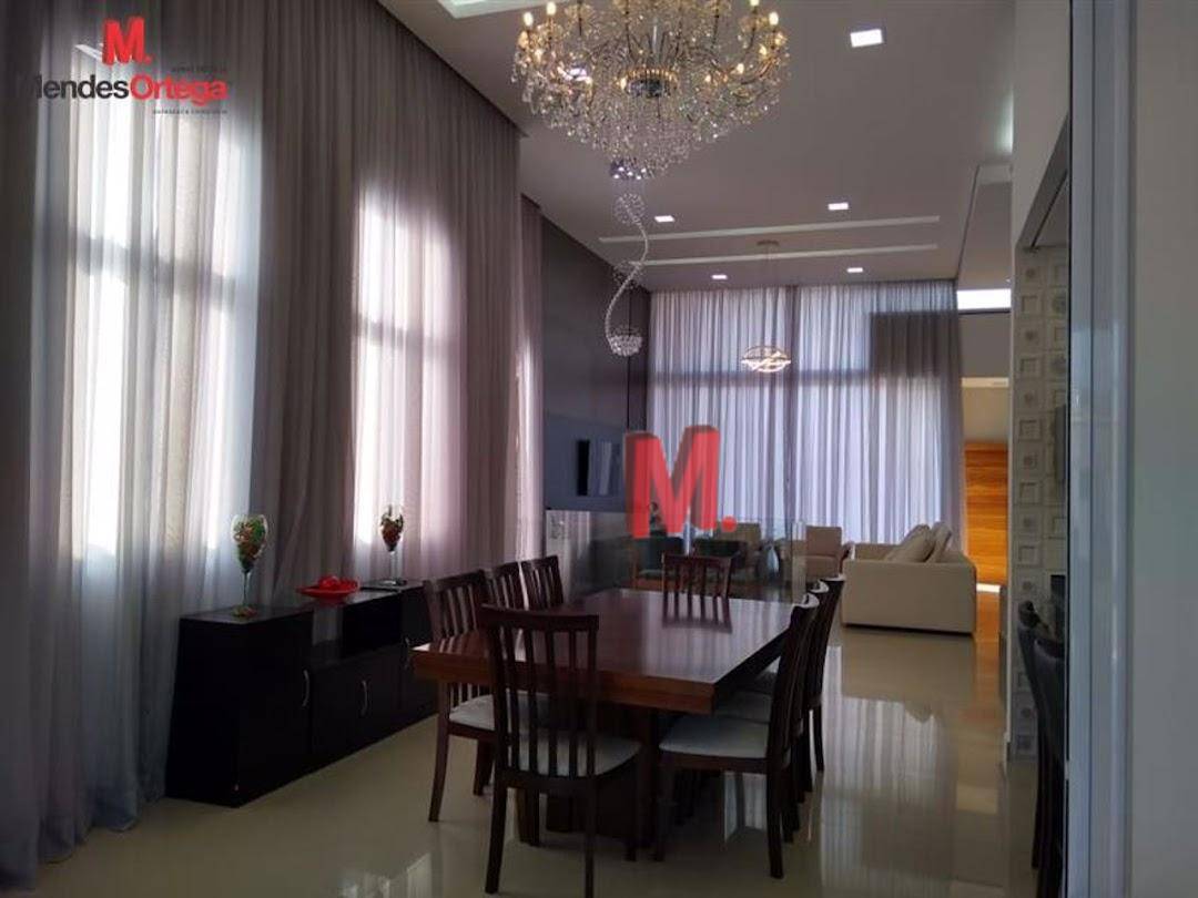 Casa de Condomínio à venda com 3 quartos, 361m² - Foto 2