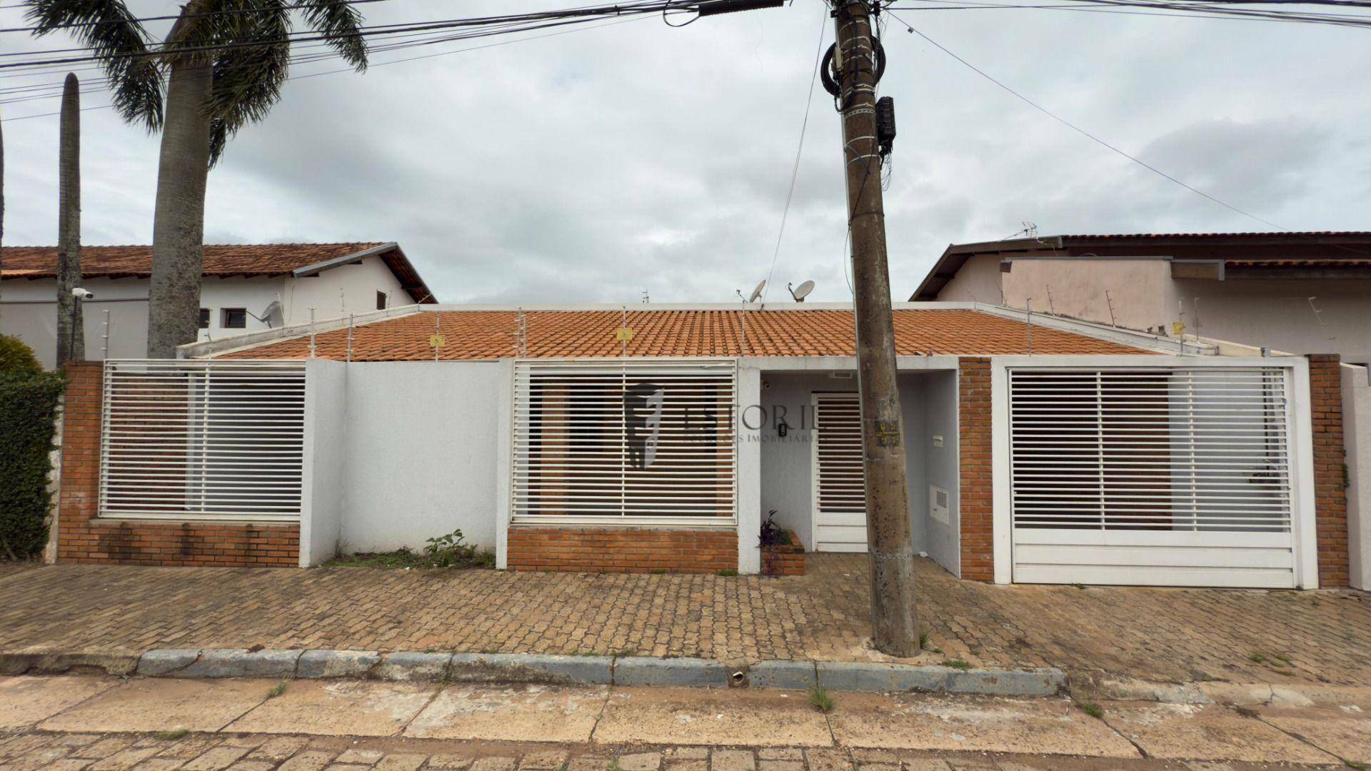 Casa à venda com 3 quartos, 244m² - Foto 19