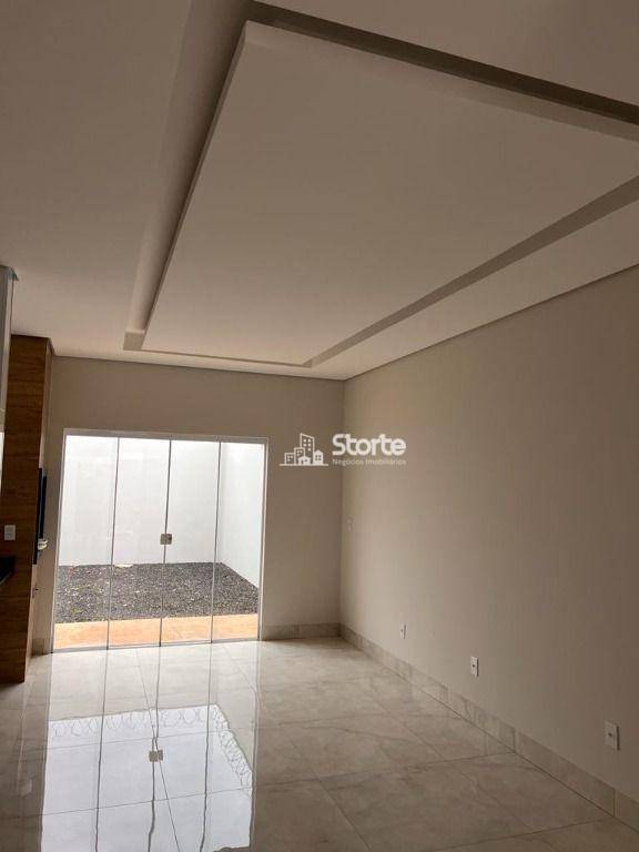 Casa à venda com 3 quartos, 124m² - Foto 5