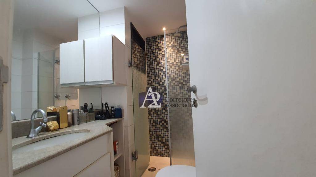 Apartamento à venda com 3 quartos, 77m² - Foto 38