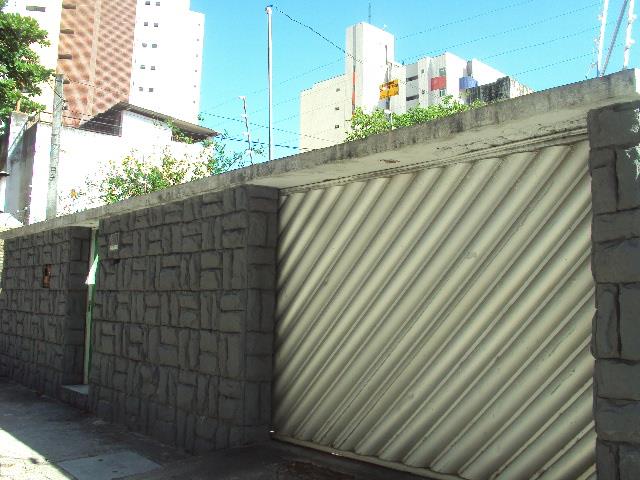 Casa para alugar com 4 quartos, 550m² - Foto 3