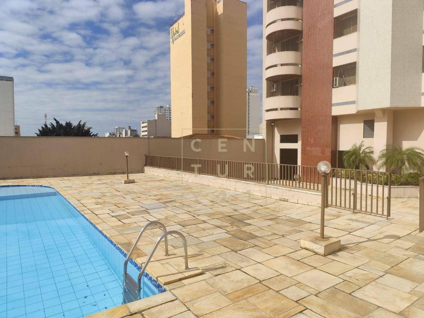 Apartamento à venda com 3 quartos, 160m² - Foto 23