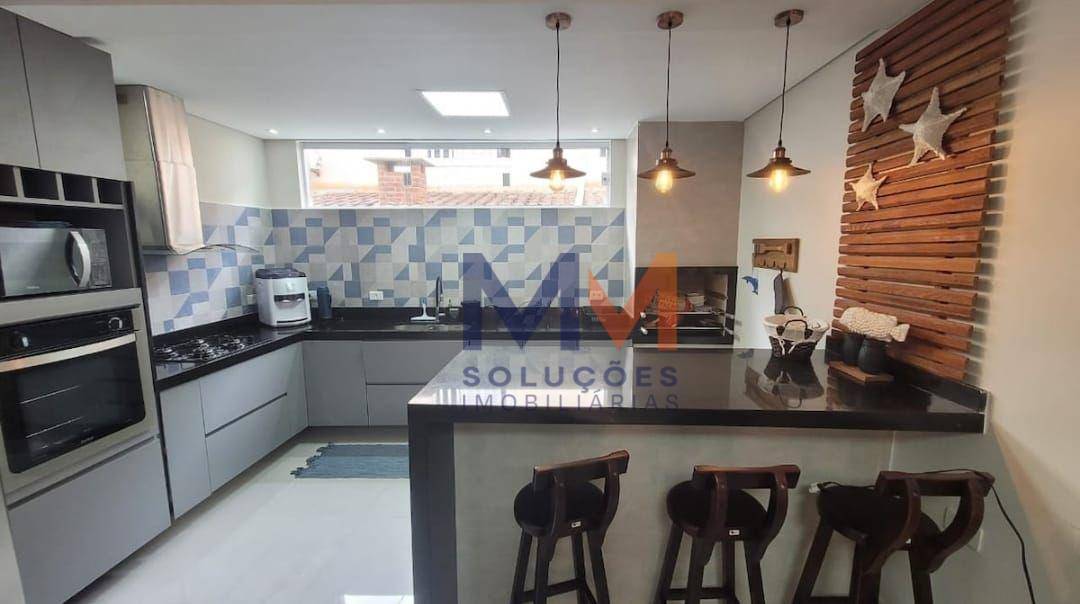 Sobrado à venda e aluguel com 3 quartos, 136m² - Foto 3