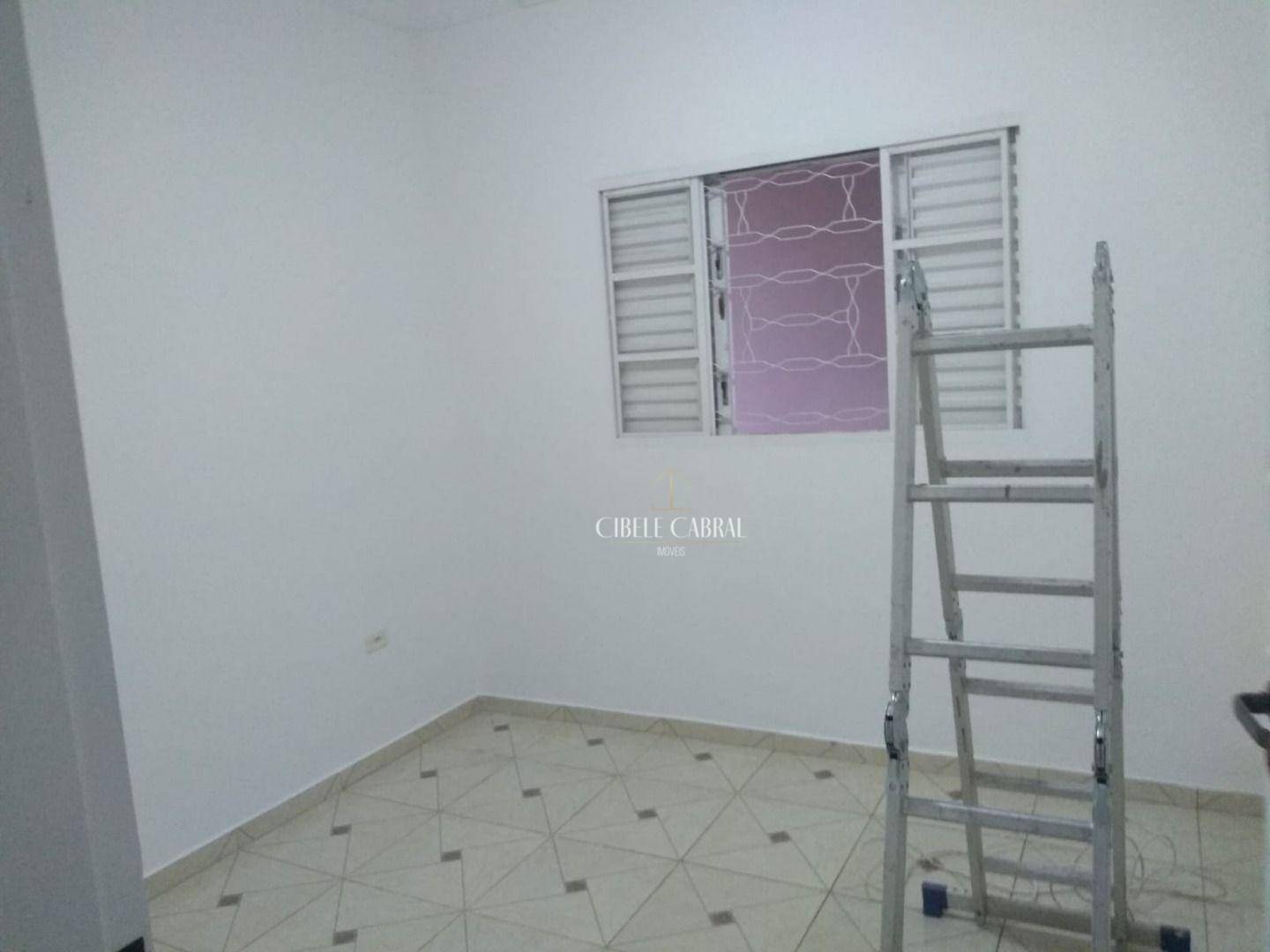 Casa à venda com 2 quartos, 130m² - Foto 9