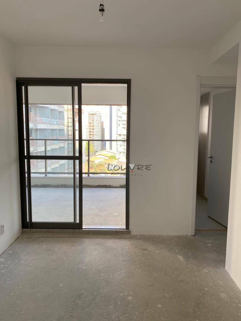 Apartamento à venda com 3 quartos, 125m² - Foto 11