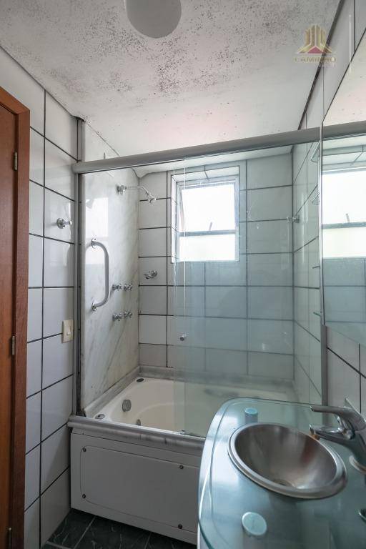 Apartamento à venda com 2 quartos, 56m² - Foto 17