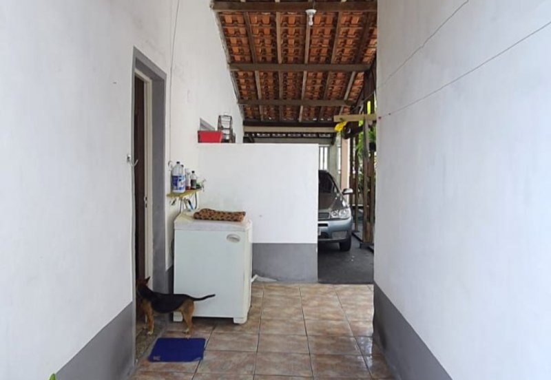 Casa à venda com 3 quartos, 120m² - Foto 3