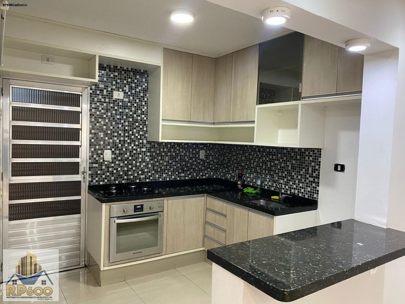 Casa à venda com 2 quartos, 140m² - Foto 5