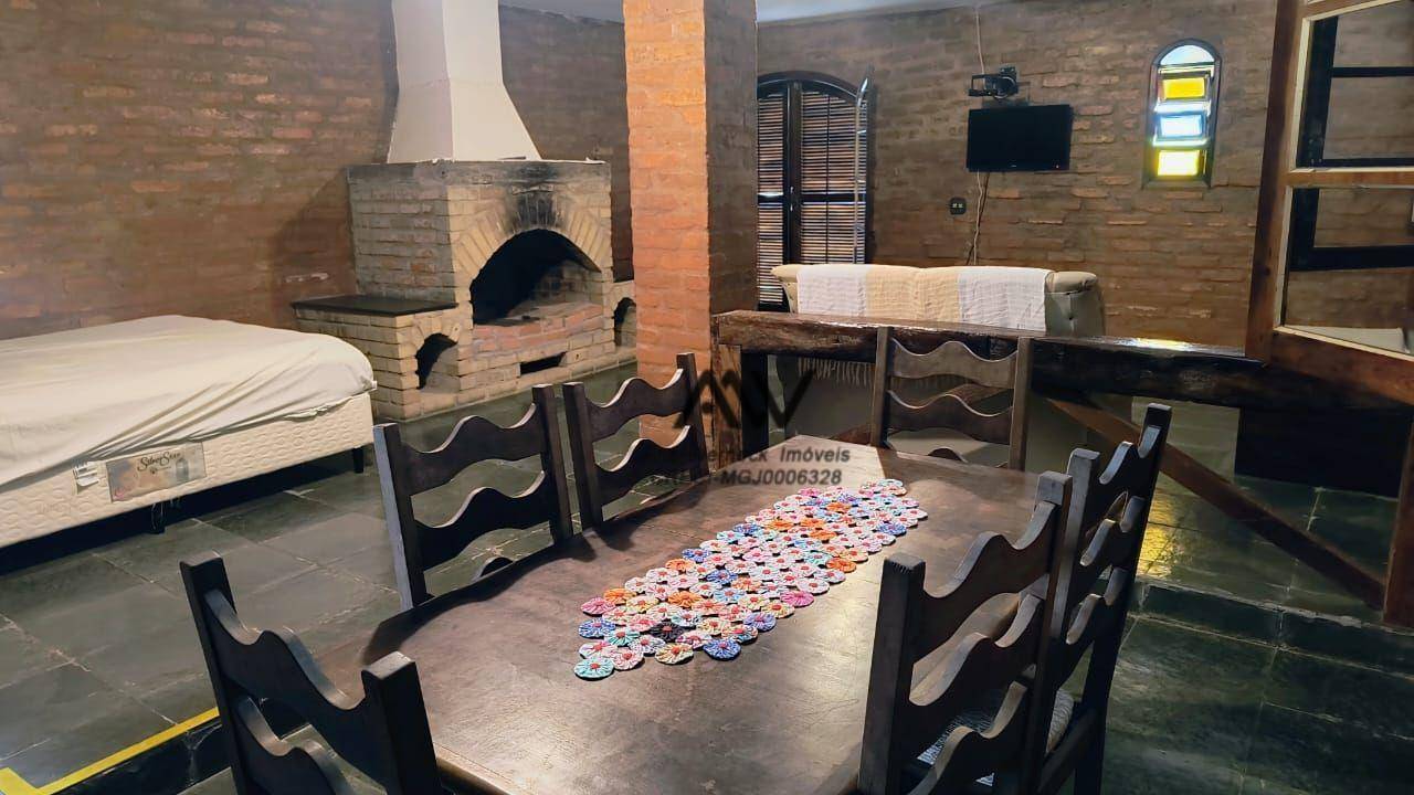 Sítio à venda com 4 quartos, 258m² - Foto 8