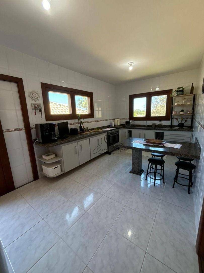 Casa de Condomínio à venda com 3 quartos, 250m² - Foto 13