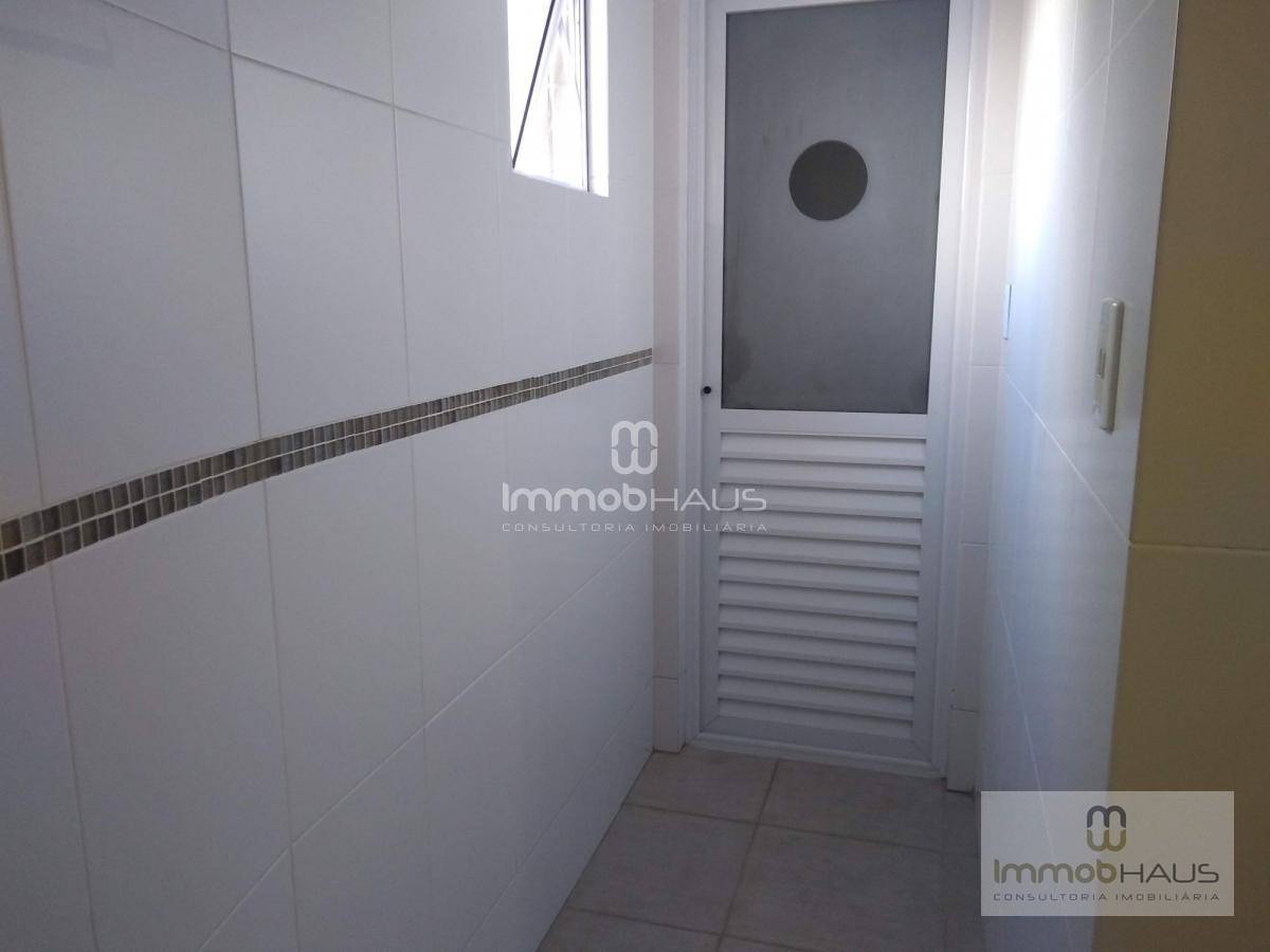 Apartamento à venda com 3 quartos, 120m² - Foto 30