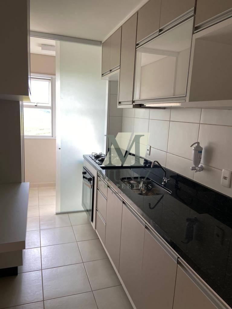 Apartamento para alugar com 2 quartos, 56m² - Foto 7