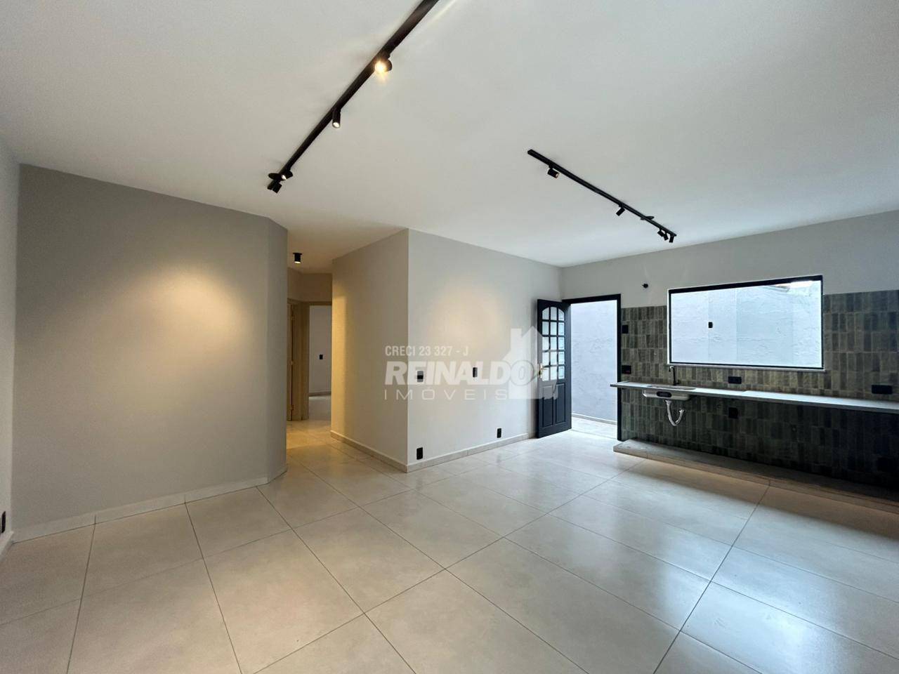 Casa, 3 quartos, 85 m² - Foto 1