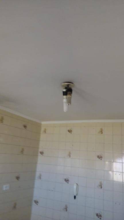 Apartamento para alugar com 2 quartos, 70m² - Foto 27
