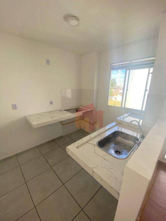 Apartamento à venda com 2 quartos, 39m² - Foto 3