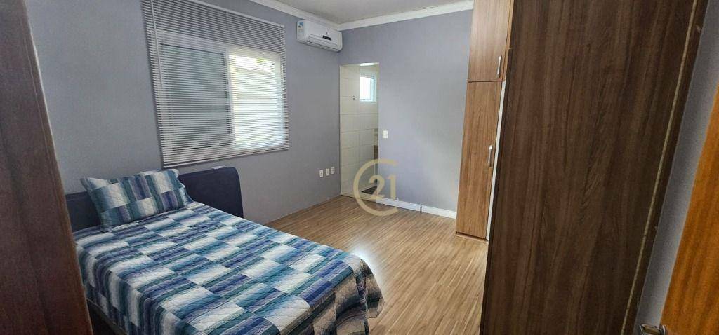 Casa de Condomínio à venda com 3 quartos, 245m² - Foto 10