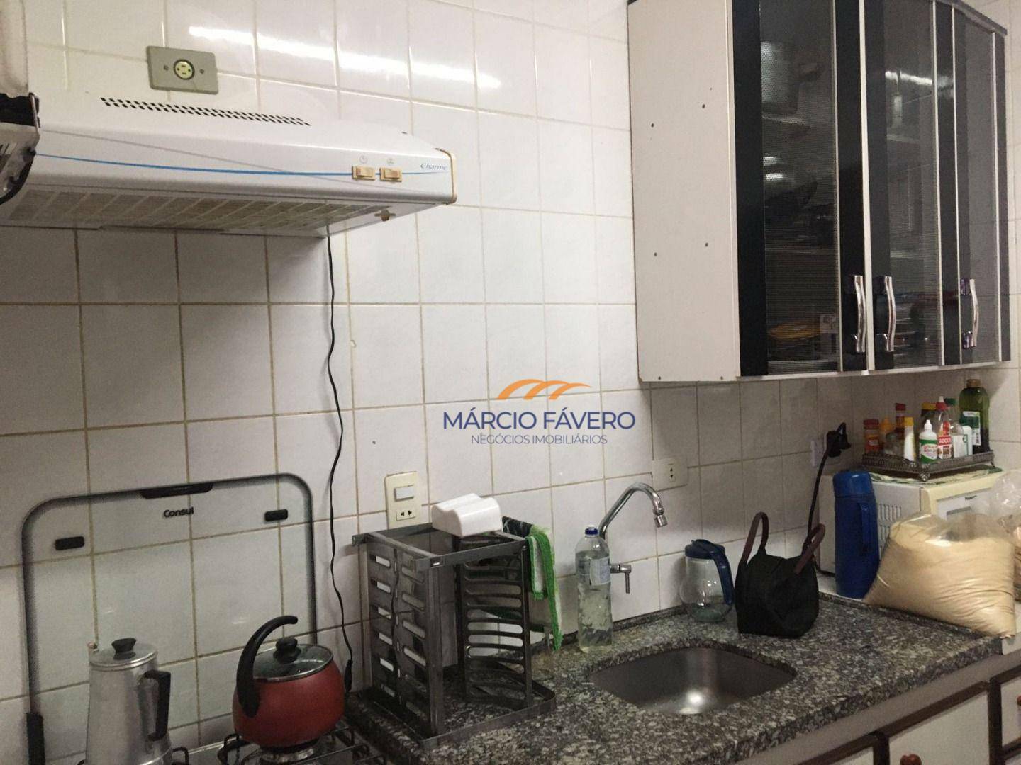 Apartamento à venda com 3 quartos, 74m² - Foto 4