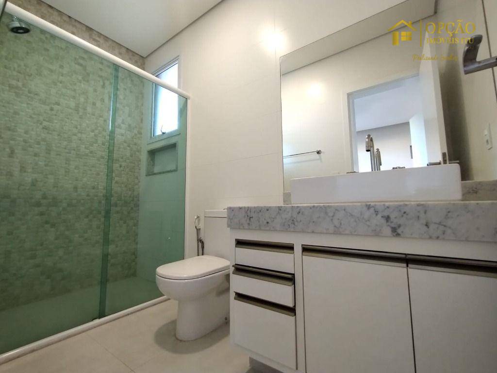 Casa de Condomínio à venda e aluguel com 3 quartos, 330m² - Foto 14