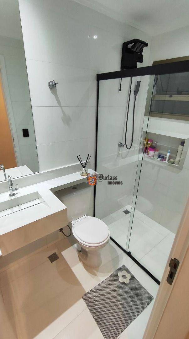 Apartamento à venda com 2 quartos, 63m² - Foto 12