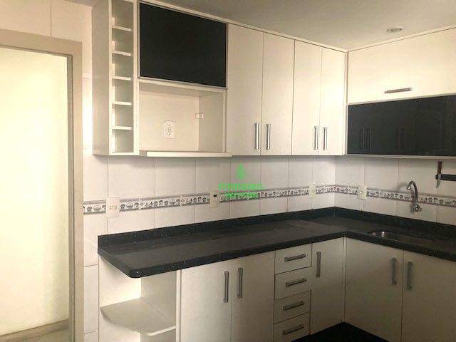 Apartamento à venda com 2 quartos, 74m² - Foto 3