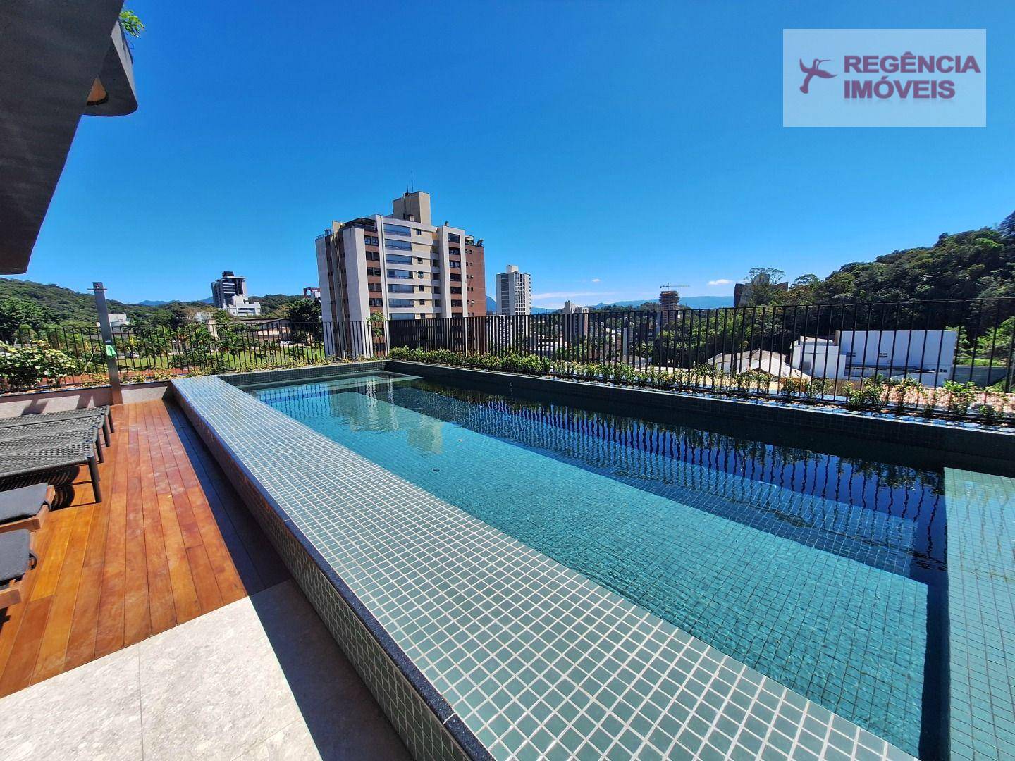 Apartamento, 3 quartos, 256 m² - Foto 2