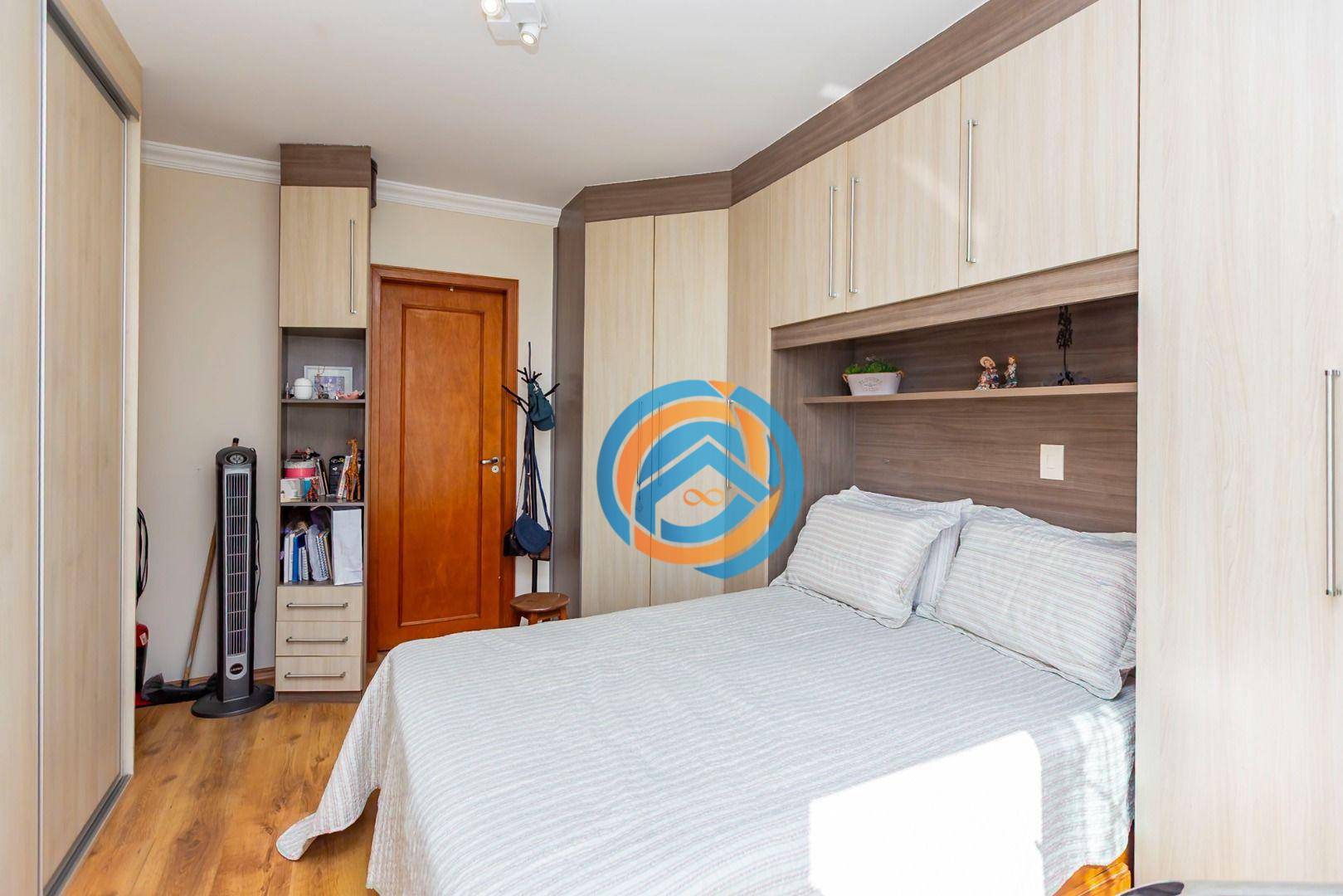 Sobrado à venda com 5 quartos, 220m² - Foto 22
