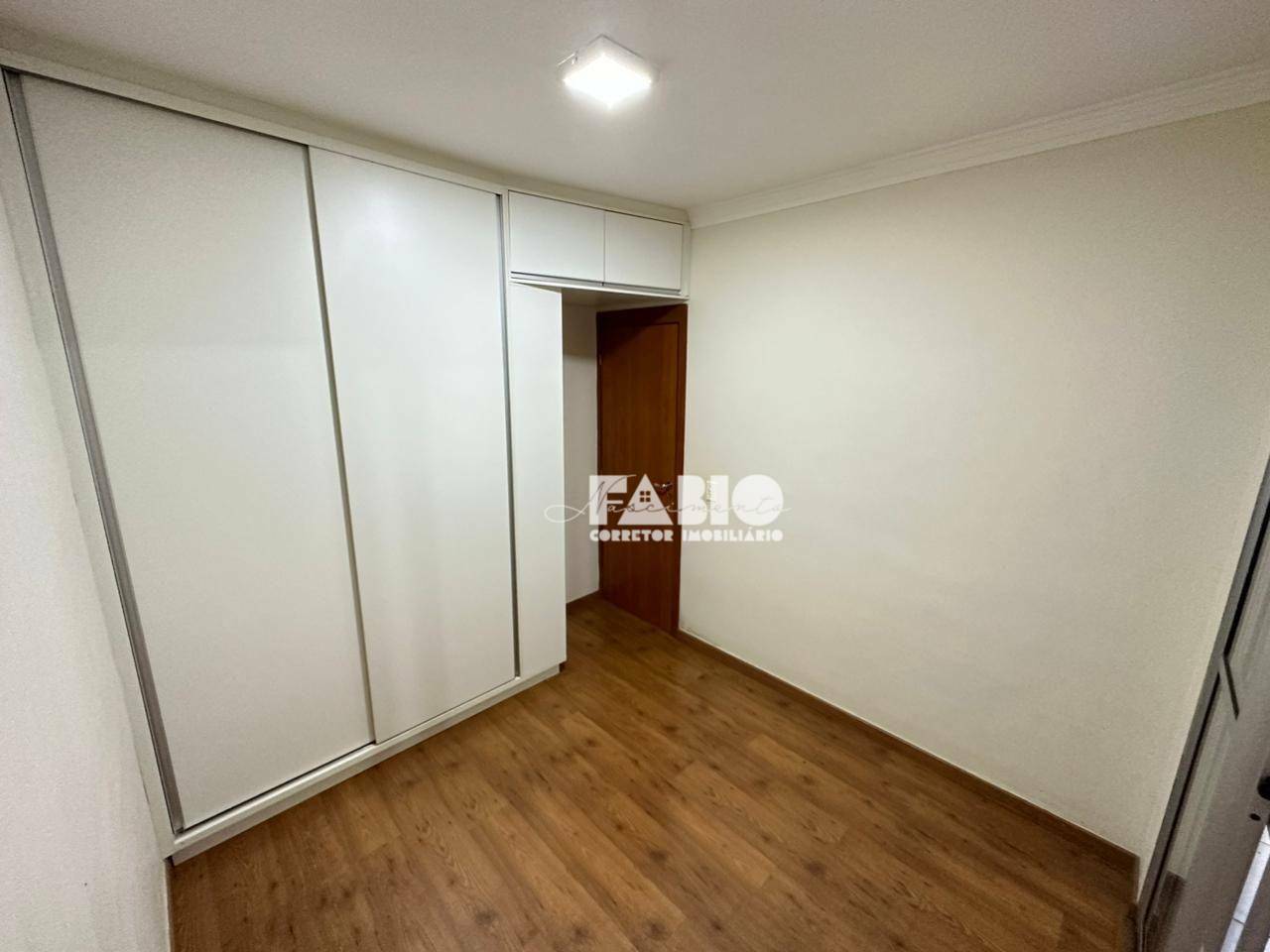 Apartamento à venda com 2 quartos, 55m² - Foto 7