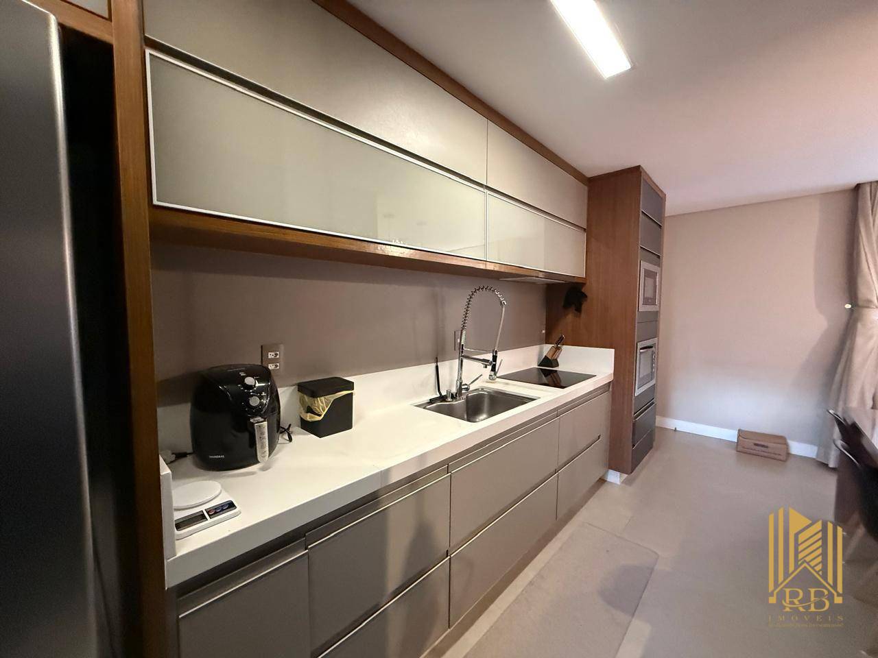 Apartamento, 2 quartos, 93 m² - Foto 1