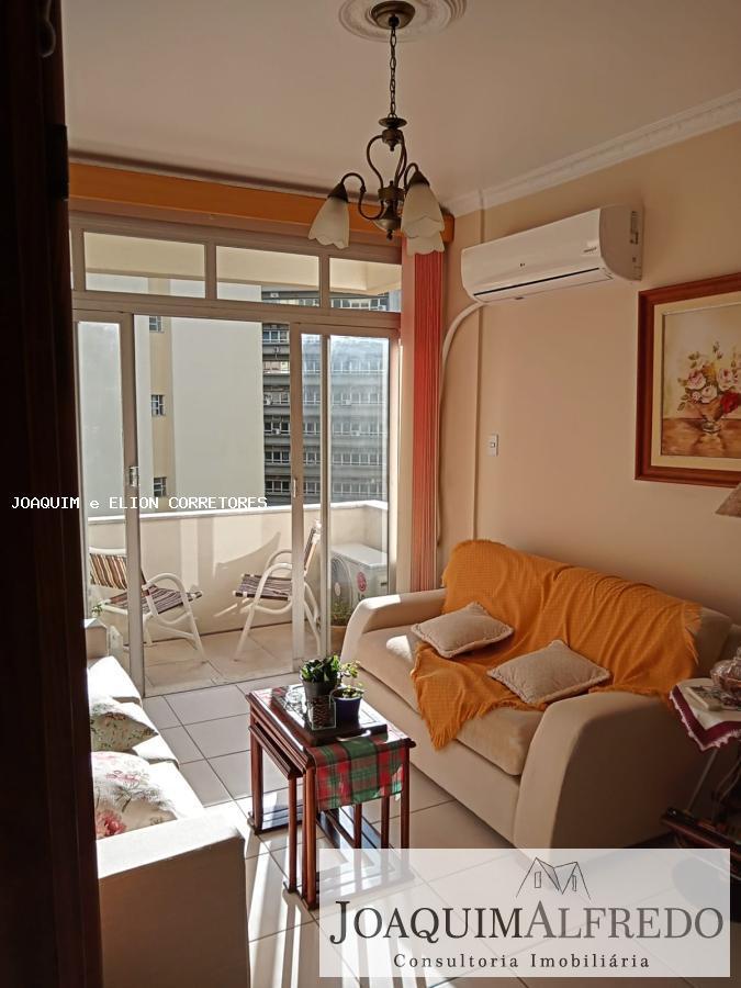 Apartamento à venda com 3 quartos, 118m² - Foto 1