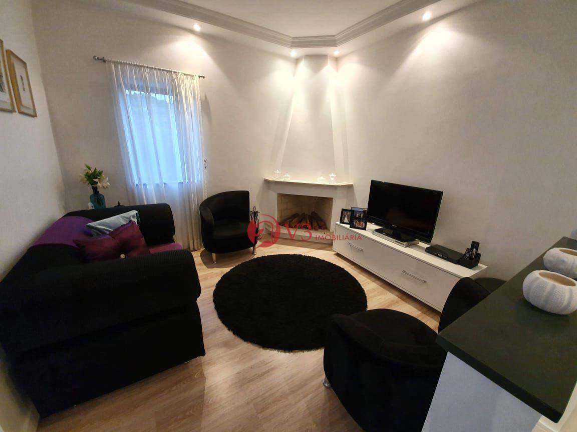 Apartamento à venda com 3 quartos, 137m² - Foto 7