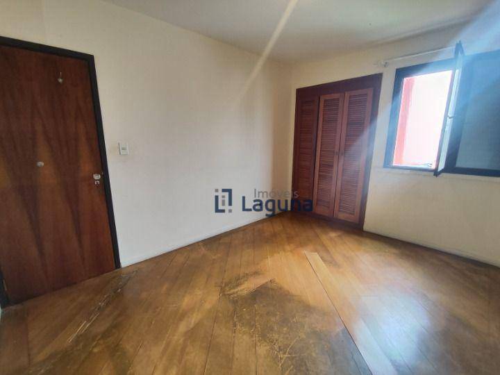 Apartamento à venda com 2 quartos, 95m² - Foto 7