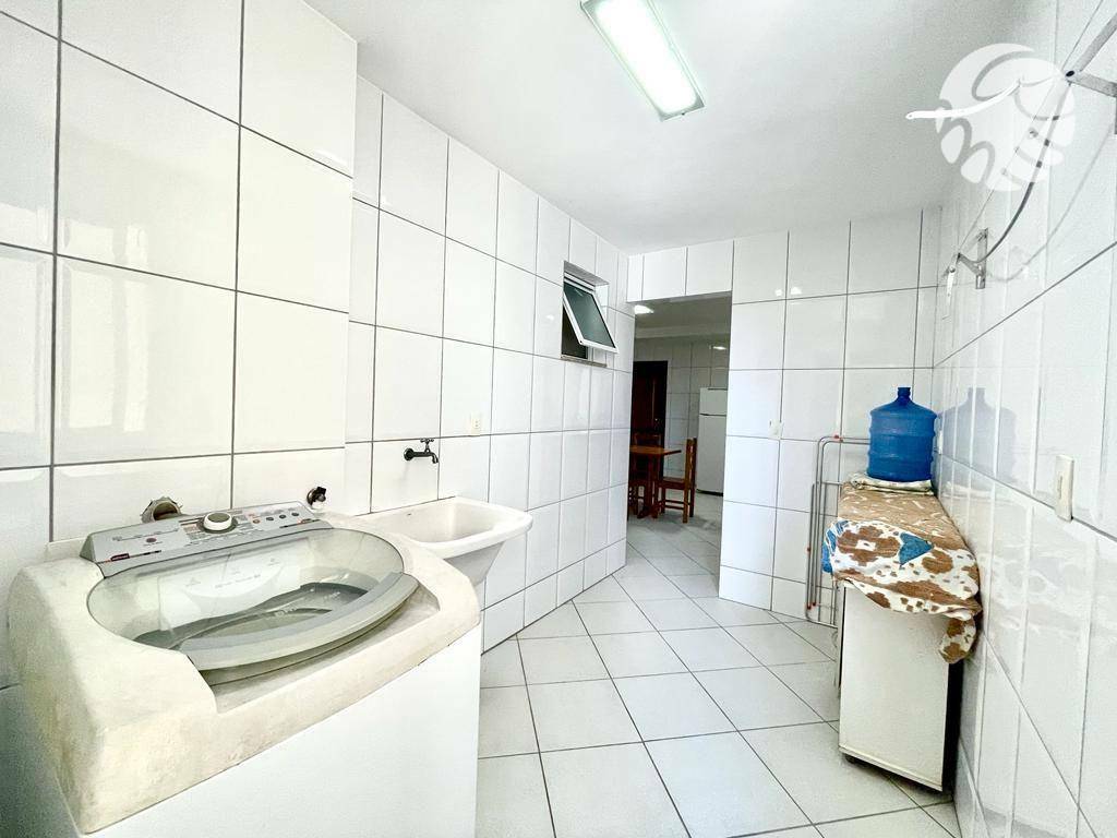 Apartamento à venda com 4 quartos, 211m² - Foto 13