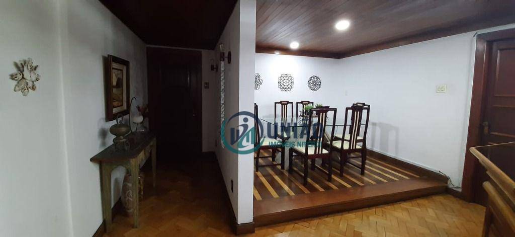 Apartamento à venda com 3 quartos, 140m² - Foto 7