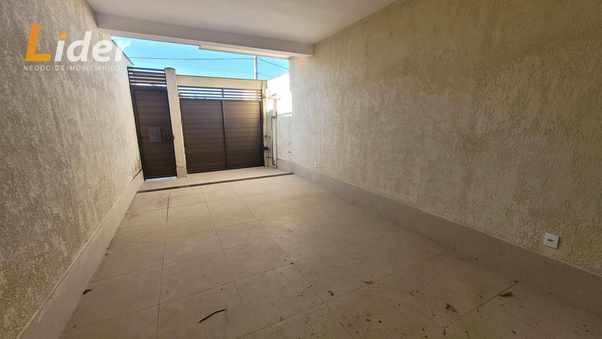 Casa à venda com 3 quartos, 110m² - Foto 29