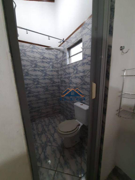 Casa à venda com 4 quartos, 265m² - Foto 20