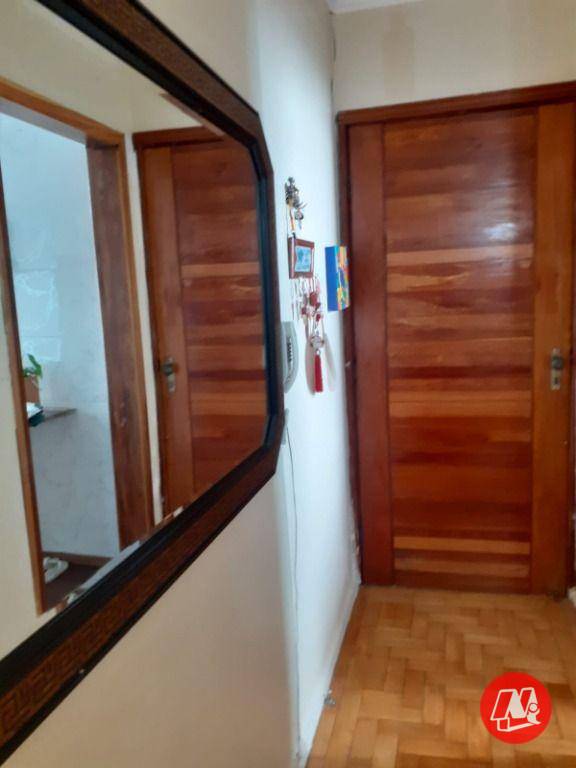 Apartamento à venda com 2 quartos, 77m² - Foto 11