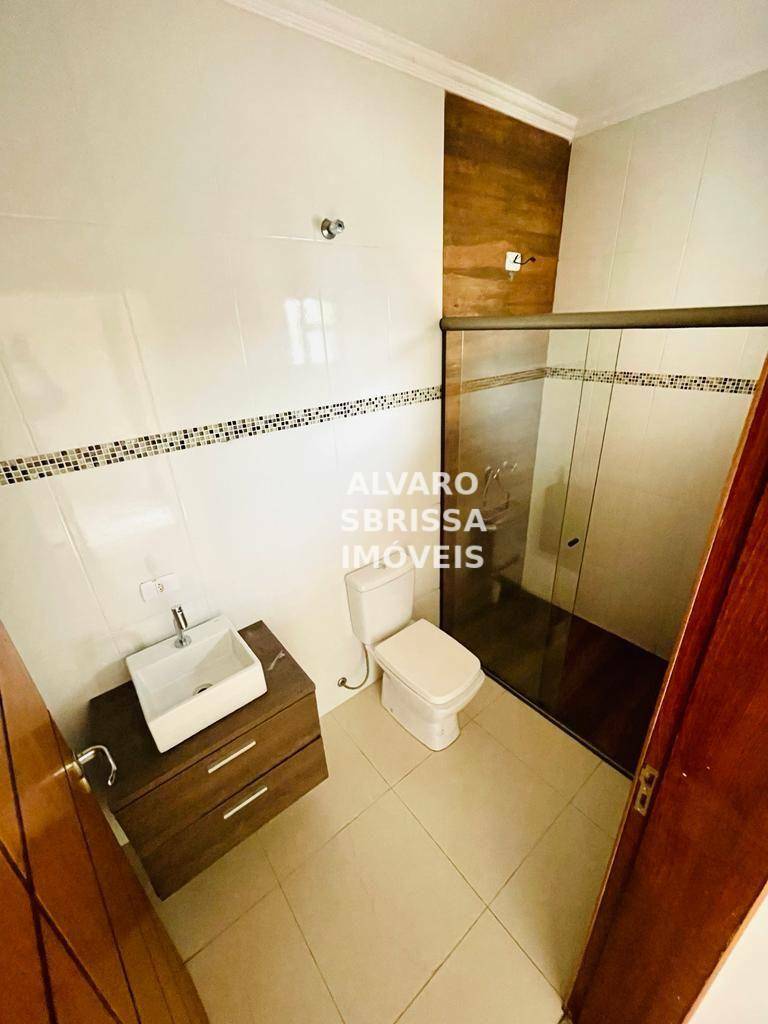 Casa à venda com 2 quartos, 130m² - Foto 6