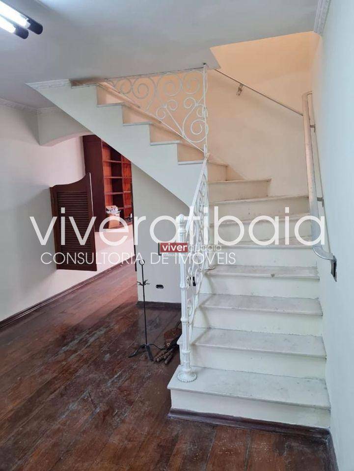 Casa à venda com 3 quartos, 144m² - Foto 8