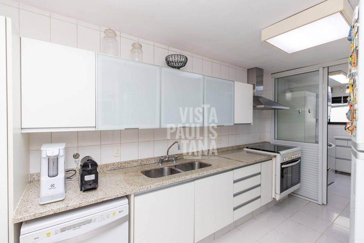 Apartamento à venda com 3 quartos, 161m² - Foto 15