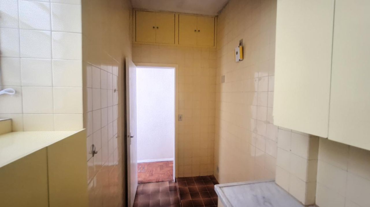 Apartamento à venda com 2 quartos, 65m² - Foto 22