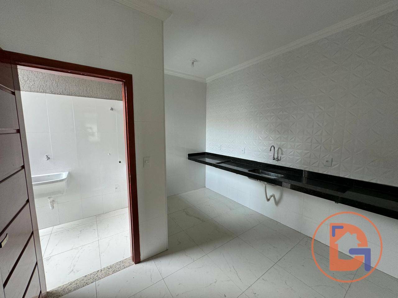 Casa à venda com 2 quartos, 85m² - Foto 7