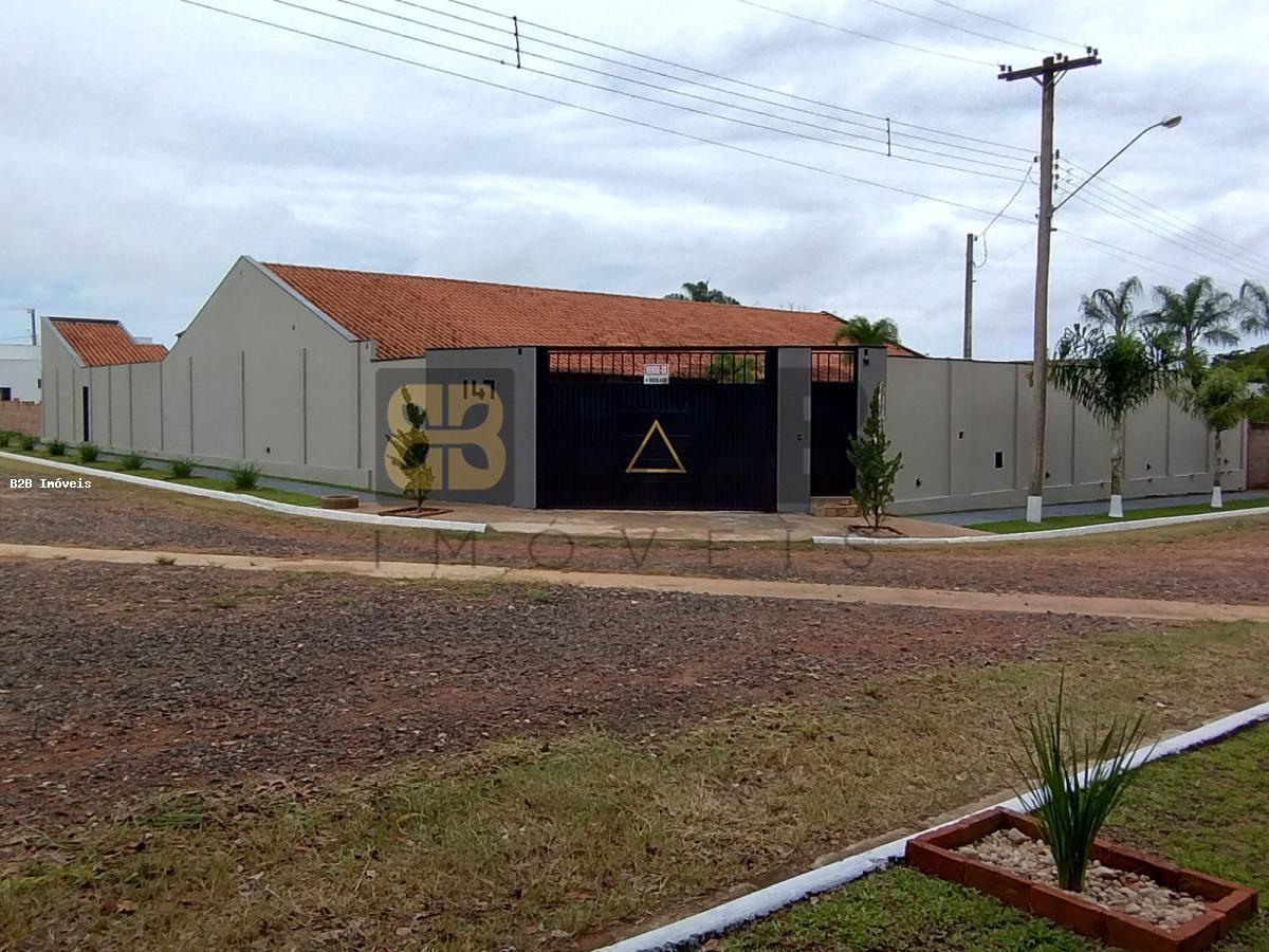 Casa à venda com 3 quartos, 400m² - Foto 32