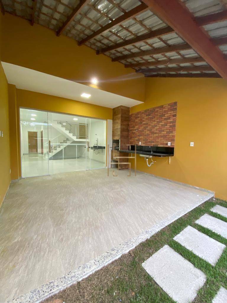 Casa à venda com 3 quartos, 180m² - Foto 3